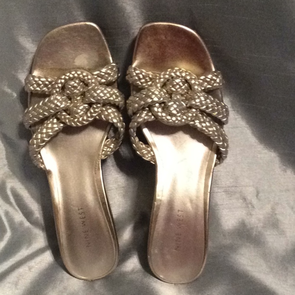 Nine West Metalic Wedge sandals, very comfortable